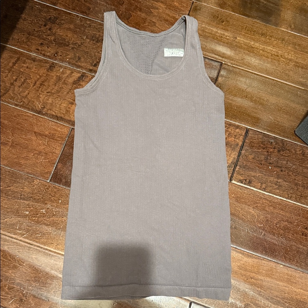 Athleta Gray Ribbed Tank Top